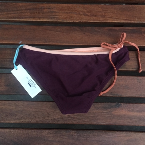 Seea Nosara Burgundy Bikini Bottom XS - Picture 8 of 8